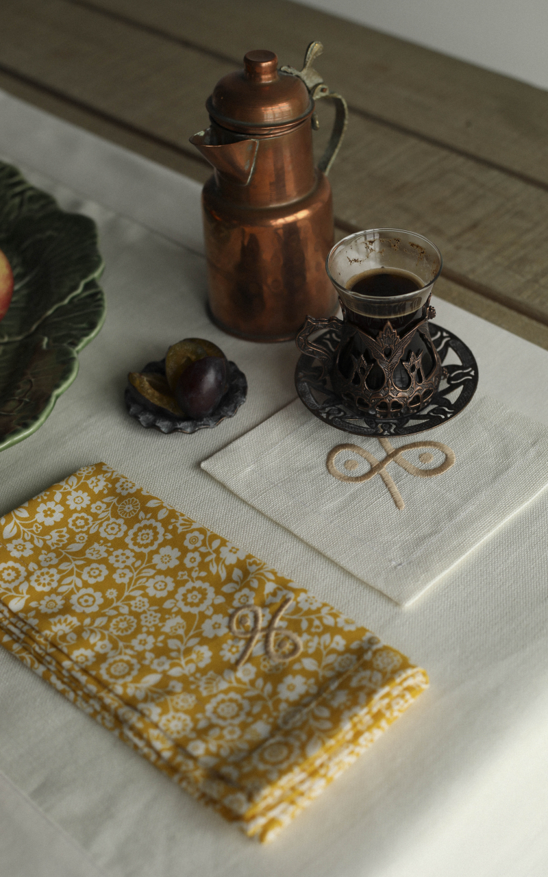 Napkin with print VICTORY Personalized napkin Yellow - TAGO