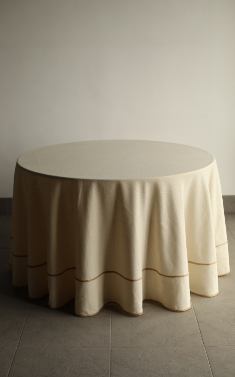 Tablecloth SVITLO round 5377768-735-112 Beige - TAGO